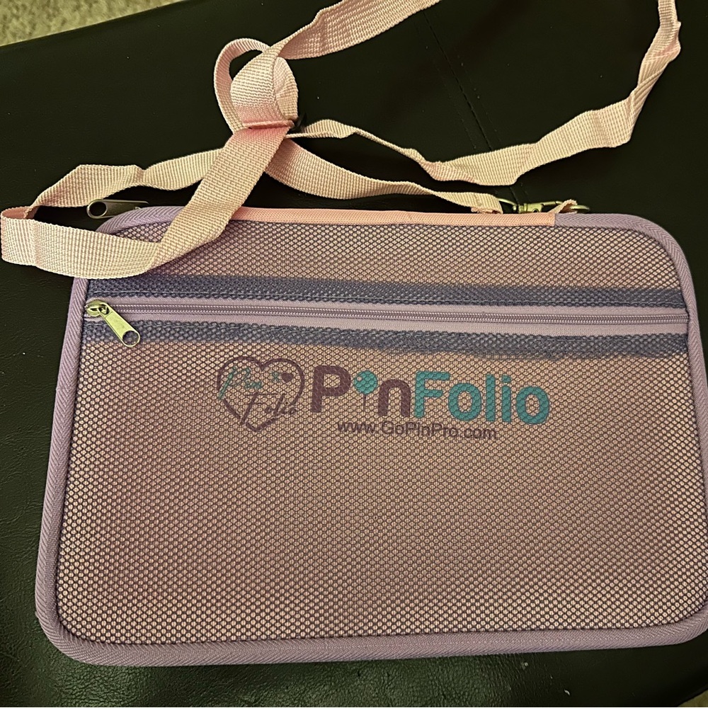 Pink/Purplele PinFolio mini
